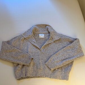 Abercrombie & Fitch Heathered Light Taupe Open-Collar Sweater